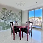 Appartement 2 Chambres Et Studio Independant Avec Vue Sur Mer