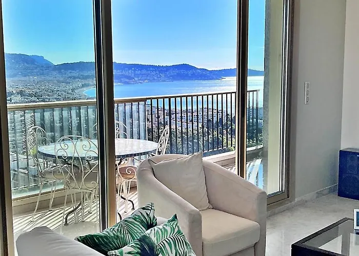 Appartement 2 Chambres Et Studio Independant Avec Vue Sur Mer